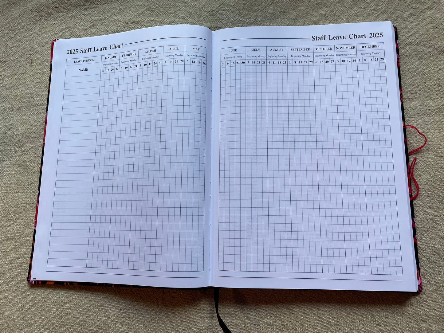 2025 Diaries : A4 Day-to-Page - Red and Blue Gumnuts