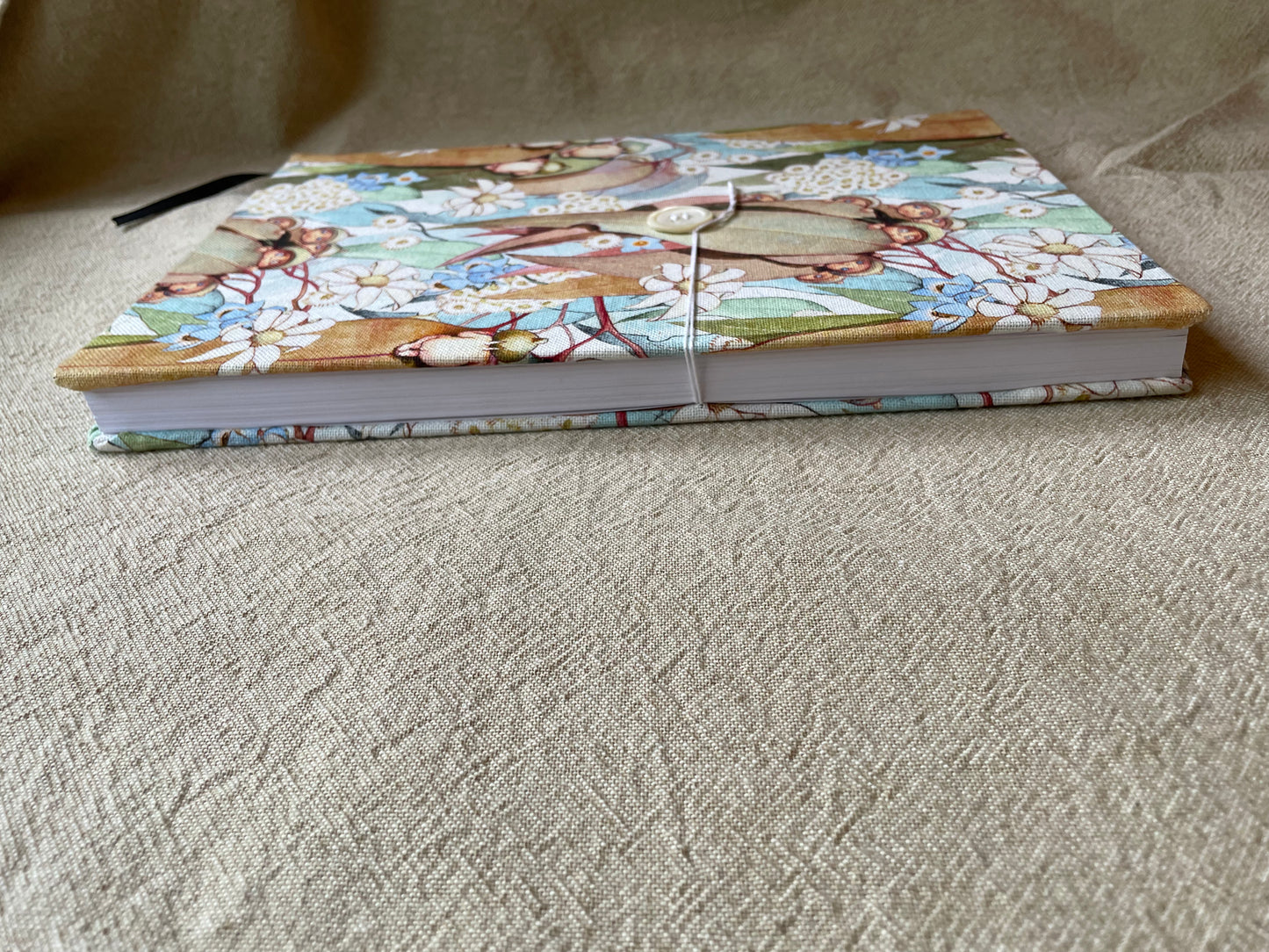 2025 Diaries : A4 Day-to-Page - May Gibbs Favourite